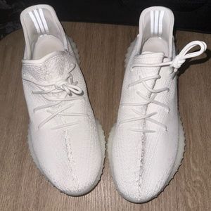 Yeezy Boost 350 V2 triple white size 11.5 men